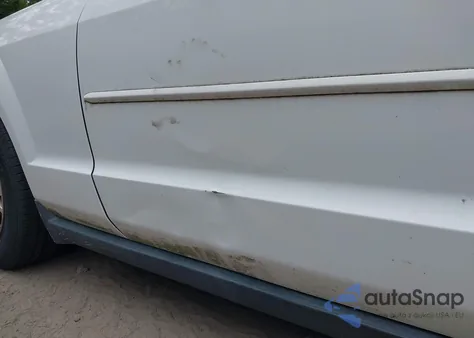 2008 Ford Mustang V6 Deluxe/V6 Premium from USA, damaged, VIN 1ZVHT80N185208081